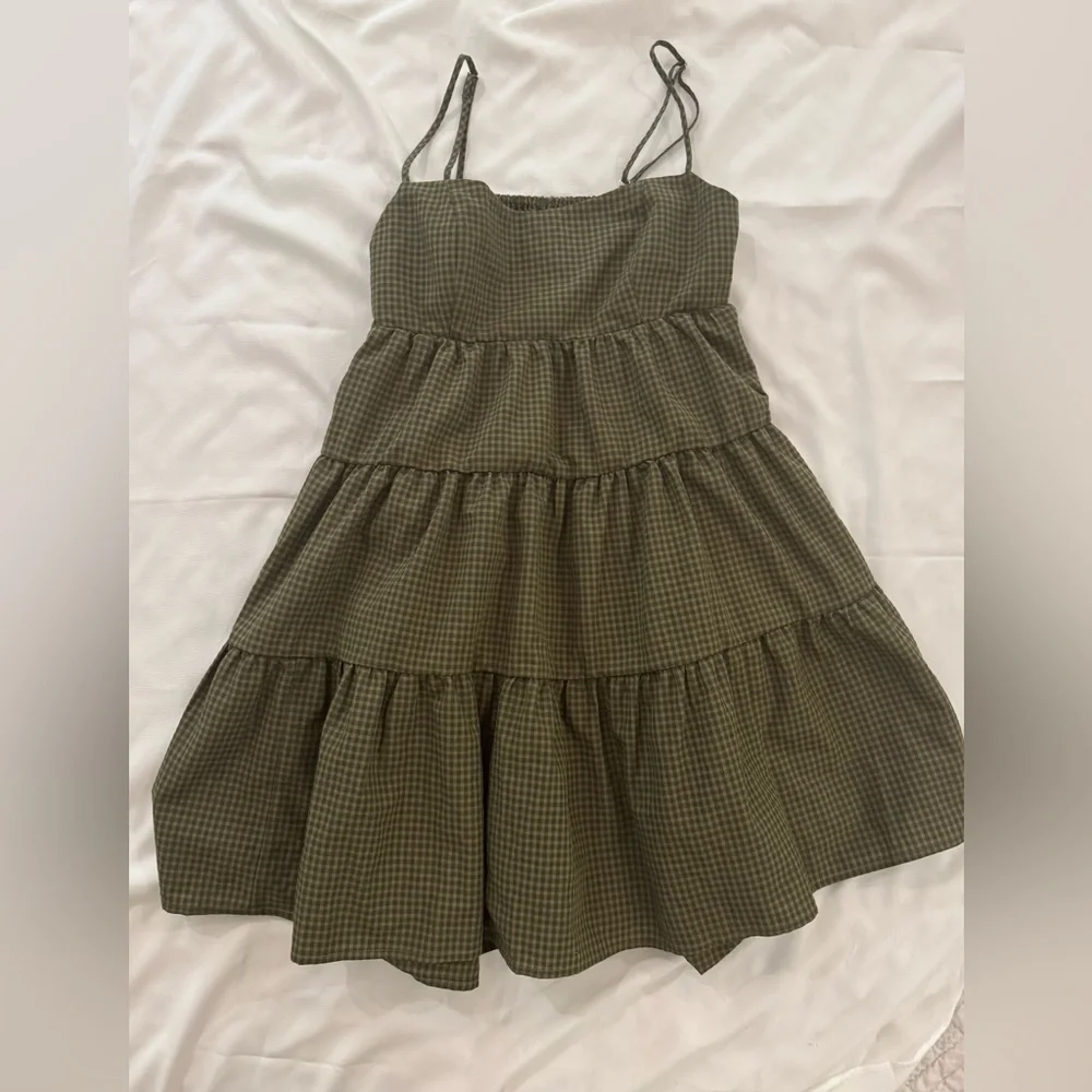 Urban Outfitters Kimchi Blue Zosia Tiered Babydoll Mini Dress, Green, Size S - Picture 3 of 8